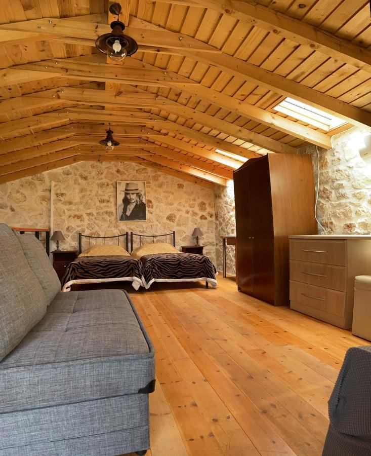 Casa Petra - Stone Cottage Farmhouses Argassi Exteriör bild